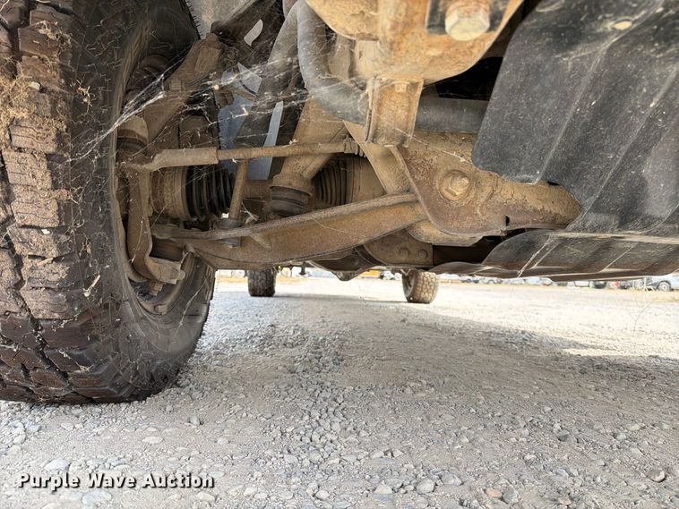 image for item YA4141 2012 Chevrolet Silverado Crew Cab pickup truck