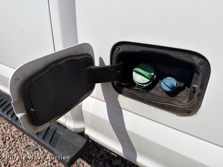 image for item YA4285 2019 Ford F350 Super Duty Ext. Cab pickup truck