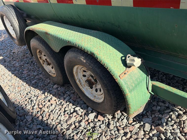 image for item YA4289 2005 HMDE fuel trailer
