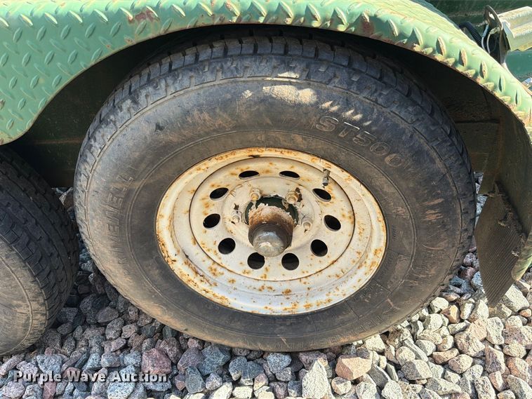 image for item YA4289 2005 HMDE fuel trailer