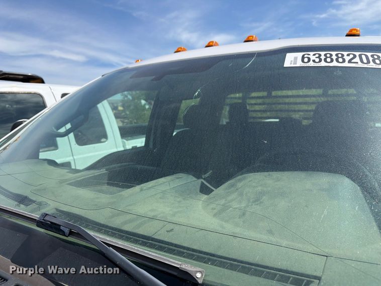 image for item YA4472 2017 Ford F350 Super Duty Ext. Cab utility bed pickup truck