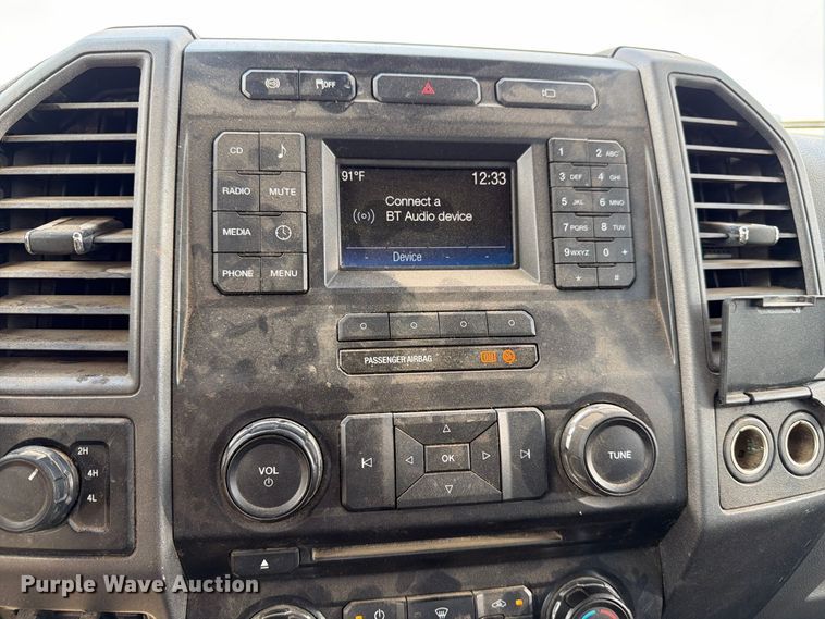image for item YA4472 2017 Ford F350 Super Duty Ext. Cab utility bed pickup truck