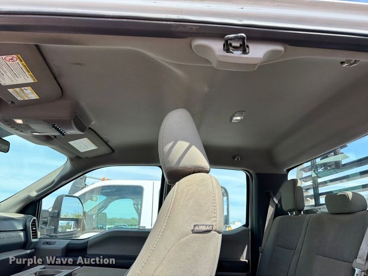 image for item YA4472 2017 Ford F350 Super Duty Ext. Cab utility bed pickup truck