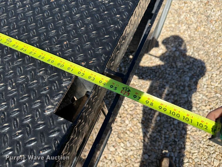 image for item YA4481 2022 Chevrolet 5500HD flatbed truck