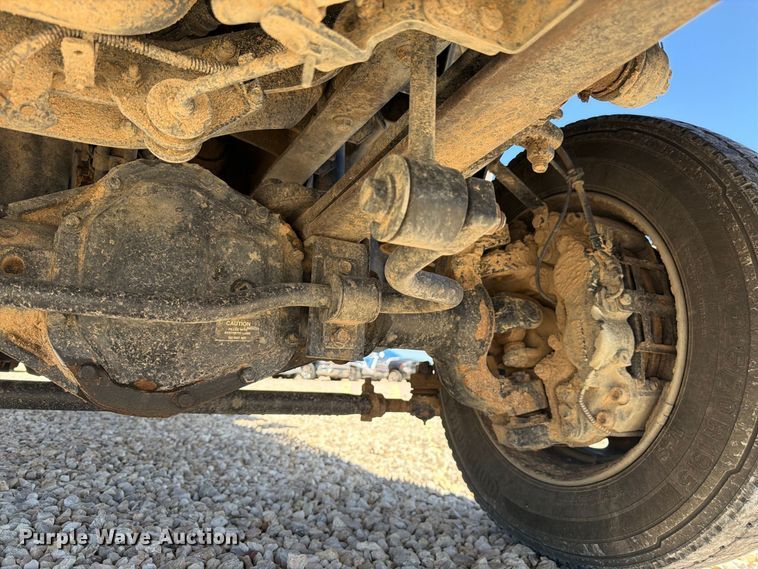 image for item YA4481 2022 Chevrolet 5500HD flatbed truck