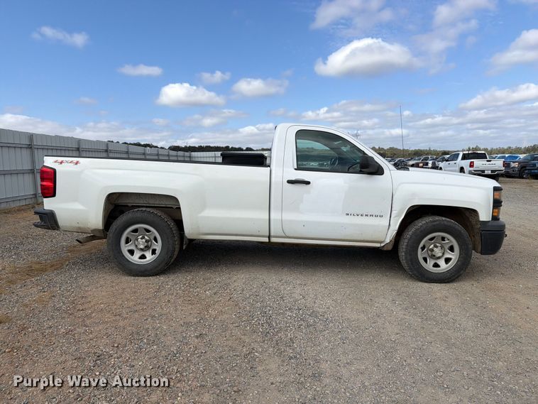 image for item YA4598 2014 Chevrolet Silverado pickup truck