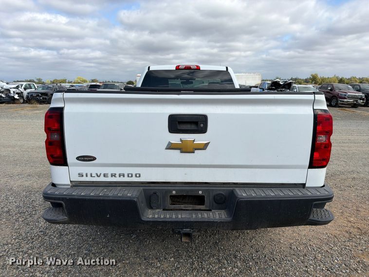 image for item YA4598 2014 Chevrolet Silverado pickup truck