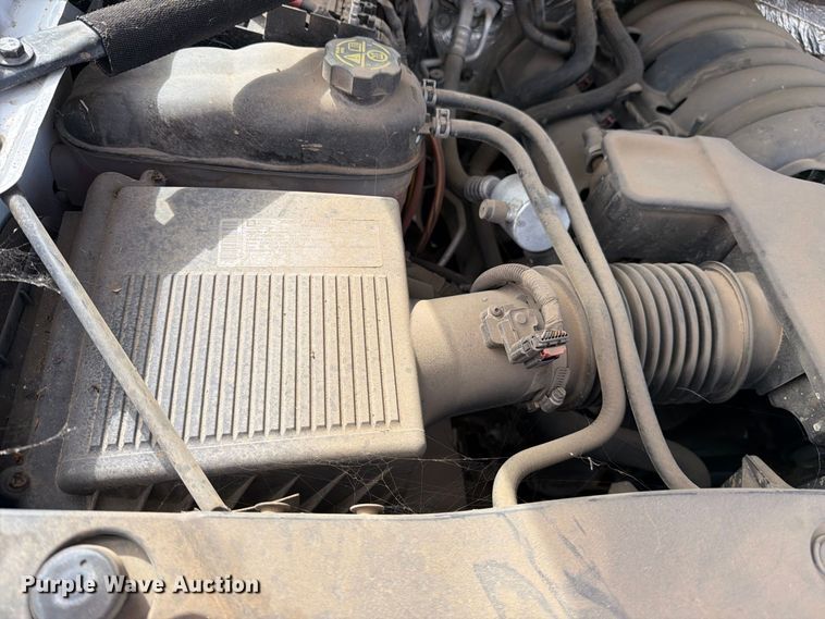 image for item YA4598 2014 Chevrolet Silverado pickup truck