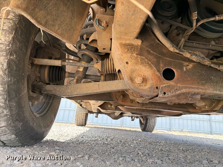 image for item YA4598 2014 Chevrolet Silverado pickup truck