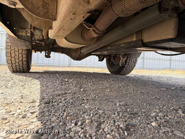 image for item YA4598 2014 Chevrolet Silverado pickup truck