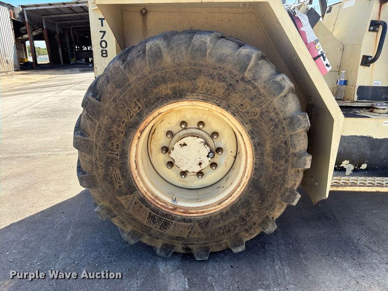 image for item YA4642 2008 Ingersoll Rand T-708J tow tractor