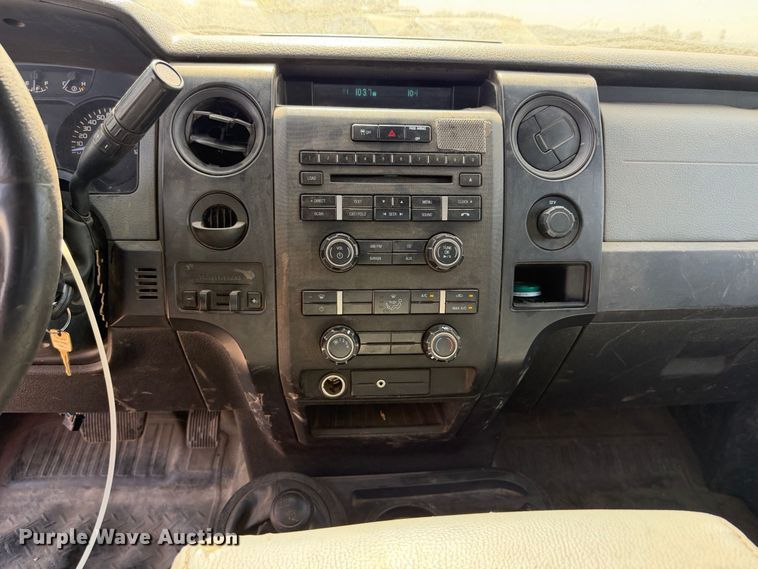 image for item YA4680 2011 Ford F150 pickup truck