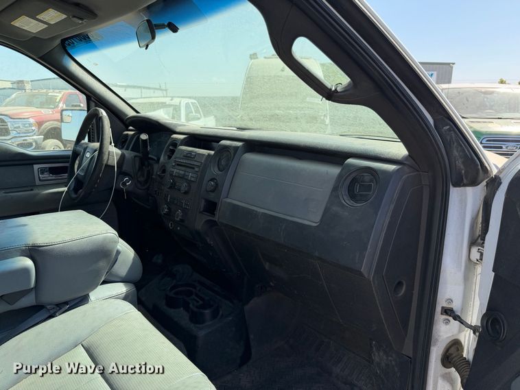 image for item YA4680 2011 Ford F150 pickup truck