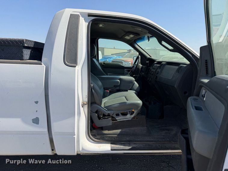 image for item YA4680 2011 Ford F150 pickup truck
