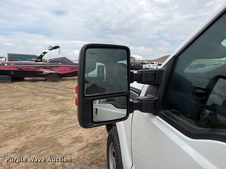 image for item YA4745 2014 Ford F250 Super Duty Ext. Cab utility bed pickup truck
