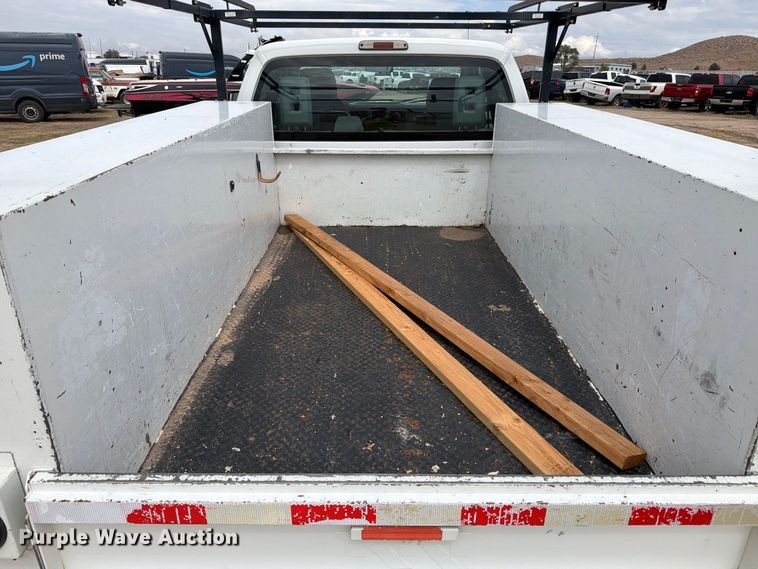 image for item YA4745 2014 Ford F250 Super Duty Ext. Cab utility bed pickup truck