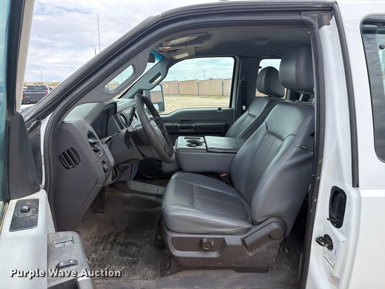 image for item YA4745 2014 Ford F250 Super Duty Ext. Cab utility bed pickup truck