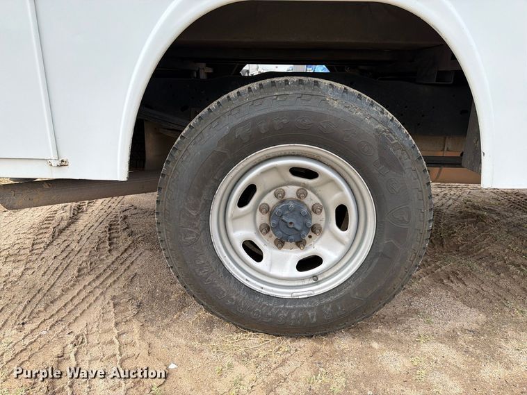 image for item YA4745 2014 Ford F250 Super Duty Ext. Cab utility bed pickup truck