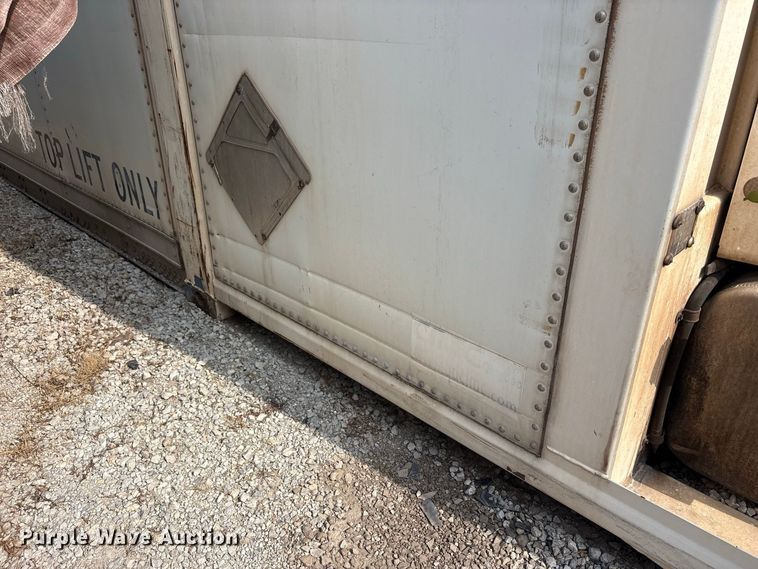 image for item YA4772 2015 CIMC refrigerated shipping container