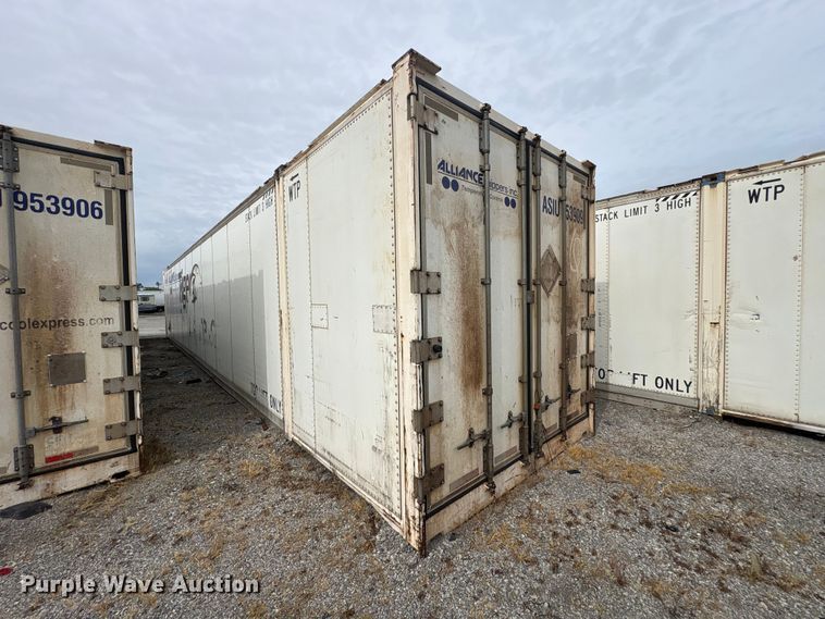 image for item YA4773 2015 CIMC refrigerated shipping container