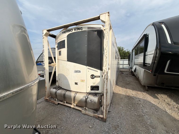 image for item YA4775 2015 CIMC refrigerated shipping container