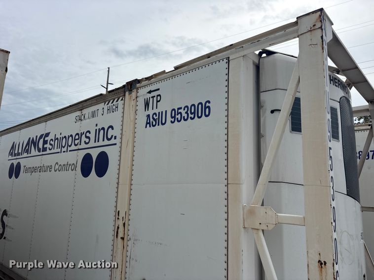 image for item YA4776 2015 CIMC refrigerated shipping container