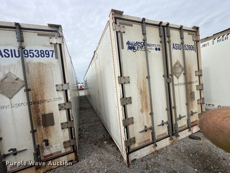image for item YA4776 2015 CIMC refrigerated shipping container