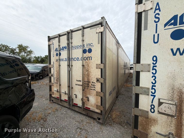 image for item YA4782 2021 CIMC refrigerated shipping container