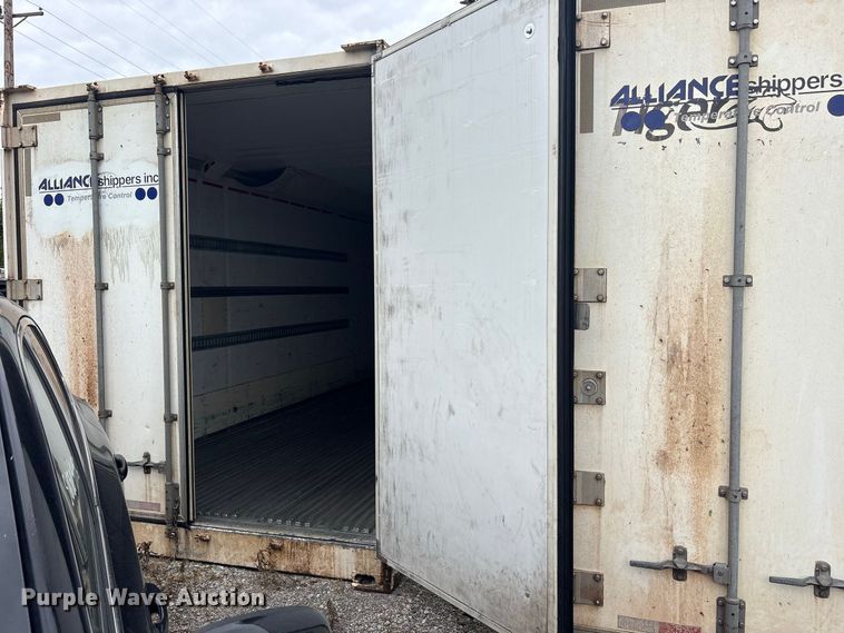 image for item YA4783 2015 CIMC refrigerated shipping container