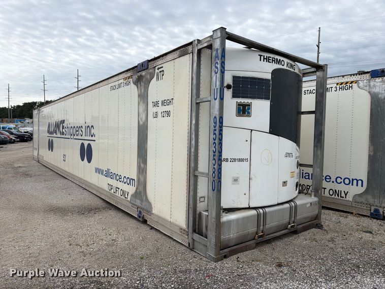 image for item YA4784 2021 CIMC refrigerated shipping container