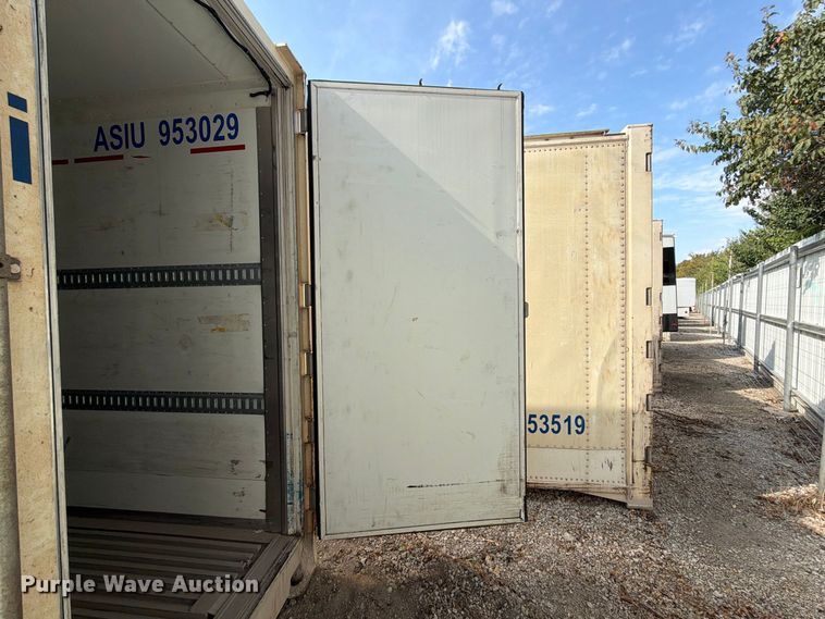 image for item YA4786 2020 CIMC refrigerated shipping container
