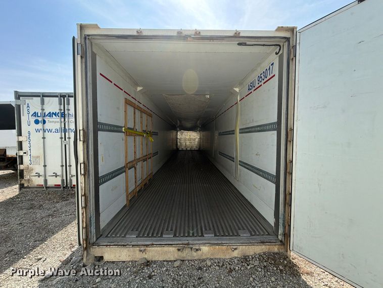 image for item YA4789 2020 CIMC refrigerated shipping container
