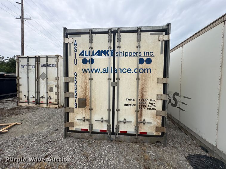 image for item YA4792 2021 CIMC refrigerated shipping container