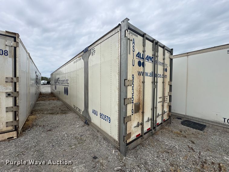 image for item YA4792 2021 CIMC refrigerated shipping container