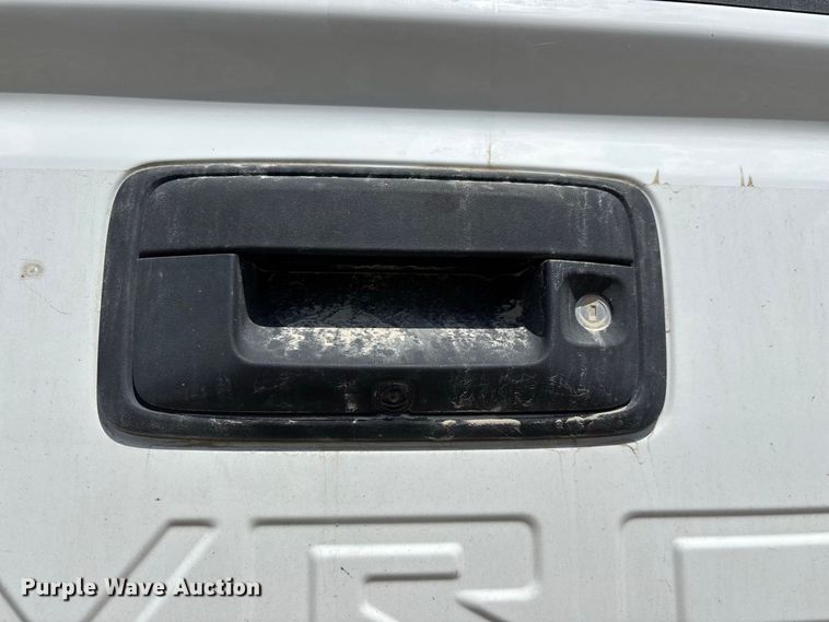 image for item YA4874 2022 Chevrolet Colorado Ext. Cab pickup truck