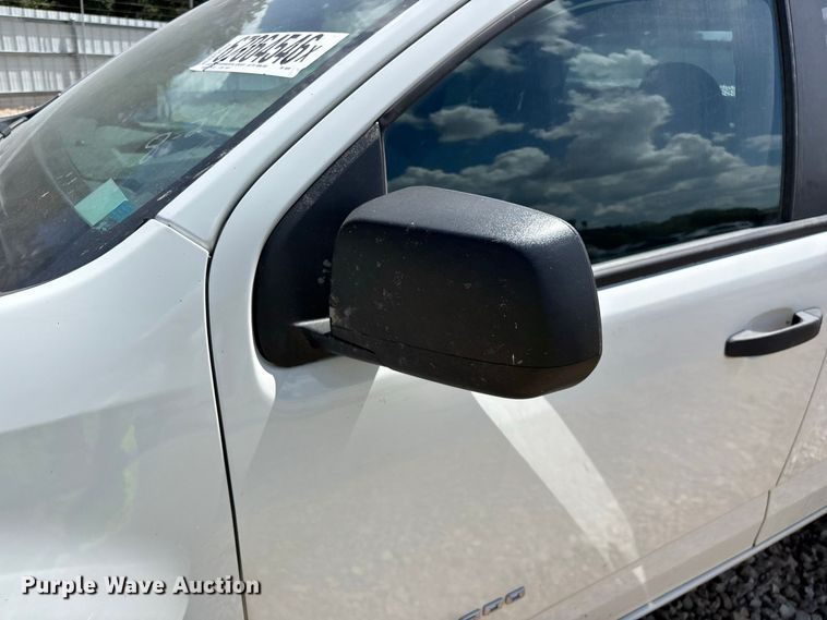 image for item YA4874 2022 Chevrolet Colorado Ext. Cab pickup truck