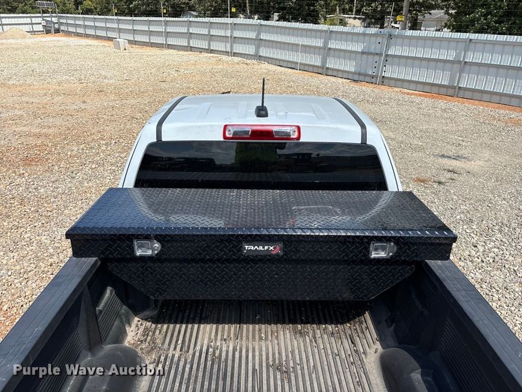 image for item YA4874 2022 Chevrolet Colorado Ext. Cab pickup truck