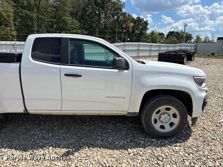 image for item YA4874 2022 Chevrolet Colorado Ext. Cab pickup truck