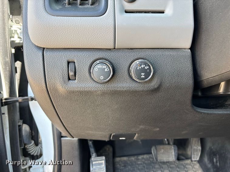 image for item YA4874 2022 Chevrolet Colorado Ext. Cab pickup truck
