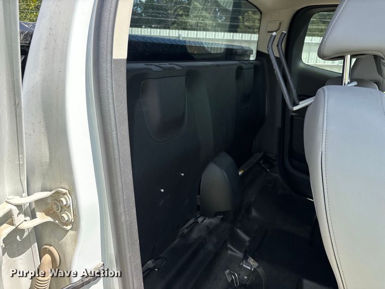 image for item YA4874 2022 Chevrolet Colorado Ext. Cab pickup truck