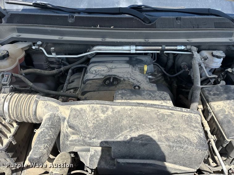 image for item YA4874 2022 Chevrolet Colorado Ext. Cab pickup truck