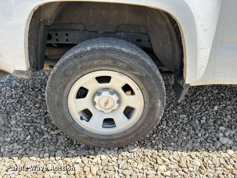 image for item YA4874 2022 Chevrolet Colorado Ext. Cab pickup truck