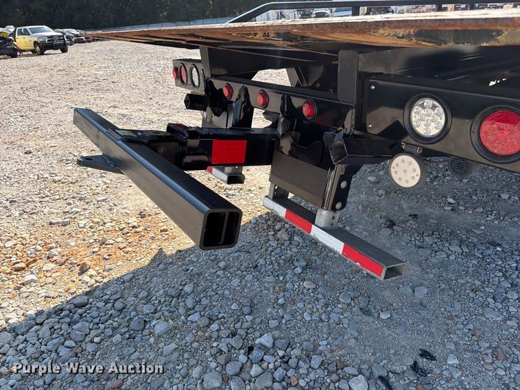image for item YA4911 2022 RAM 5500 rollback truck