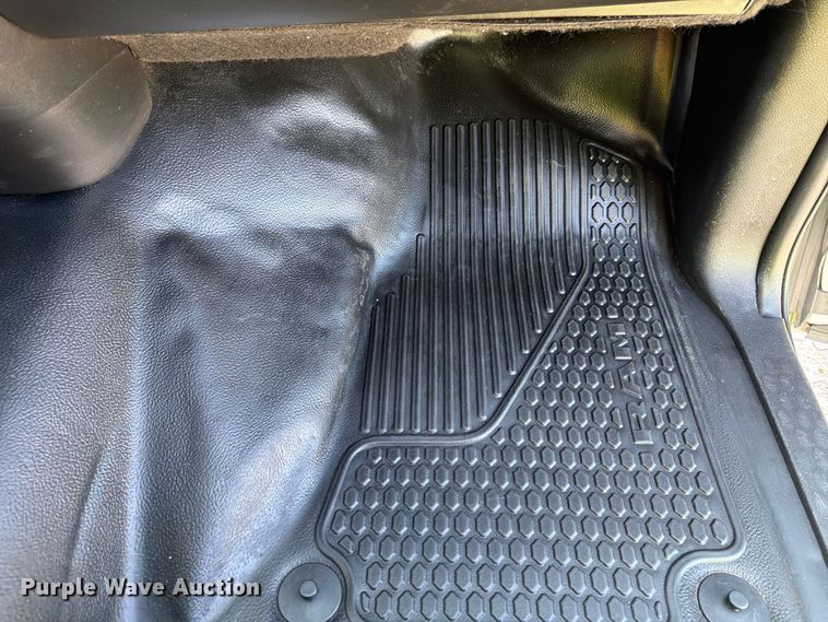 image for item YA4911 2022 RAM 5500 rollback truck