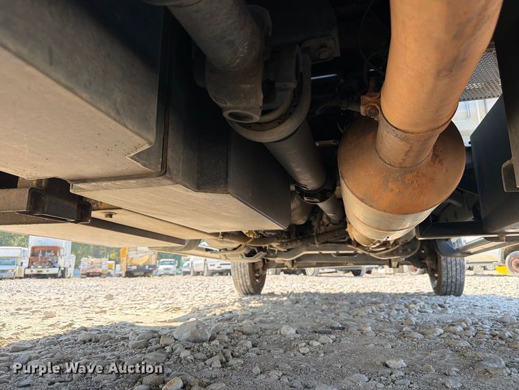 image for item YA4911 2022 RAM 5500 rollback truck
