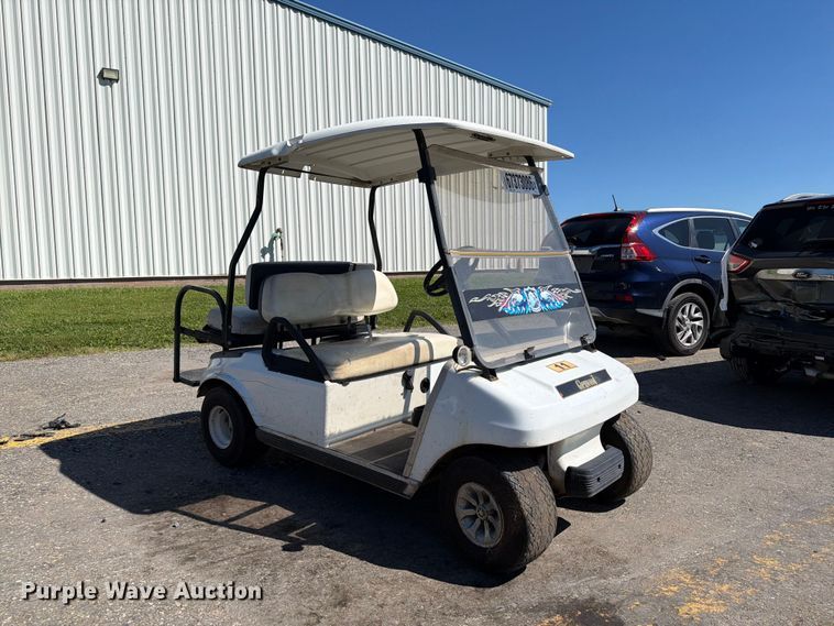image for item YA4924 2003 Club Car golf cart