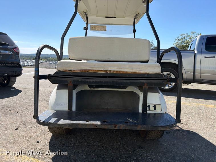 image for item YA4924 2003 Club Car golf cart