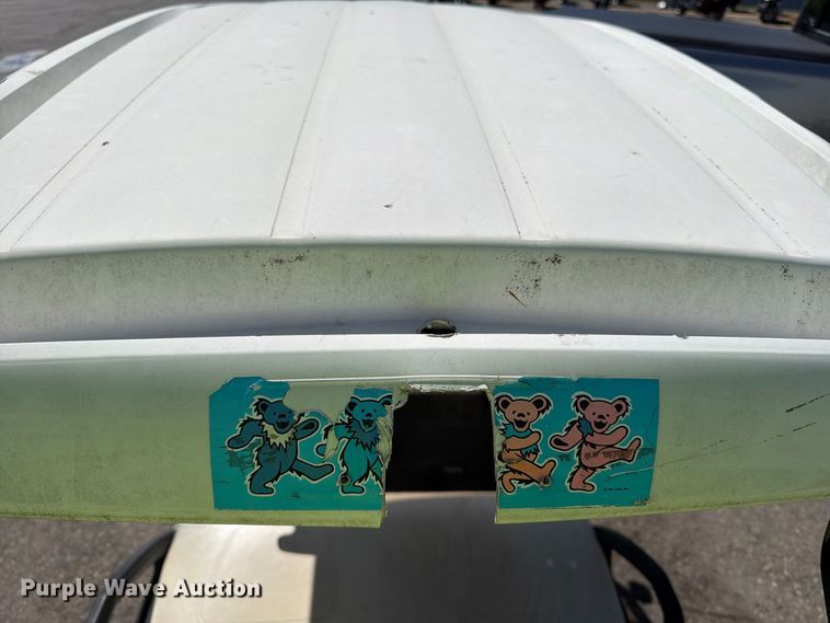 image for item YA4924 2003 Club Car golf cart