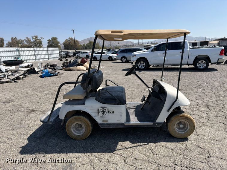 image for item YA4927 1997 Club Car EZ-GO golf cart