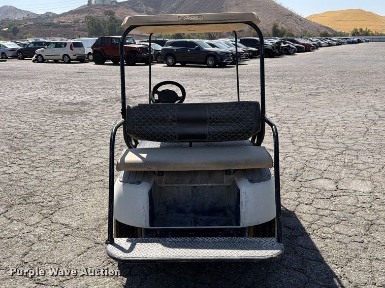 image for item YA4927 1997 Club Car EZ-GO golf cart